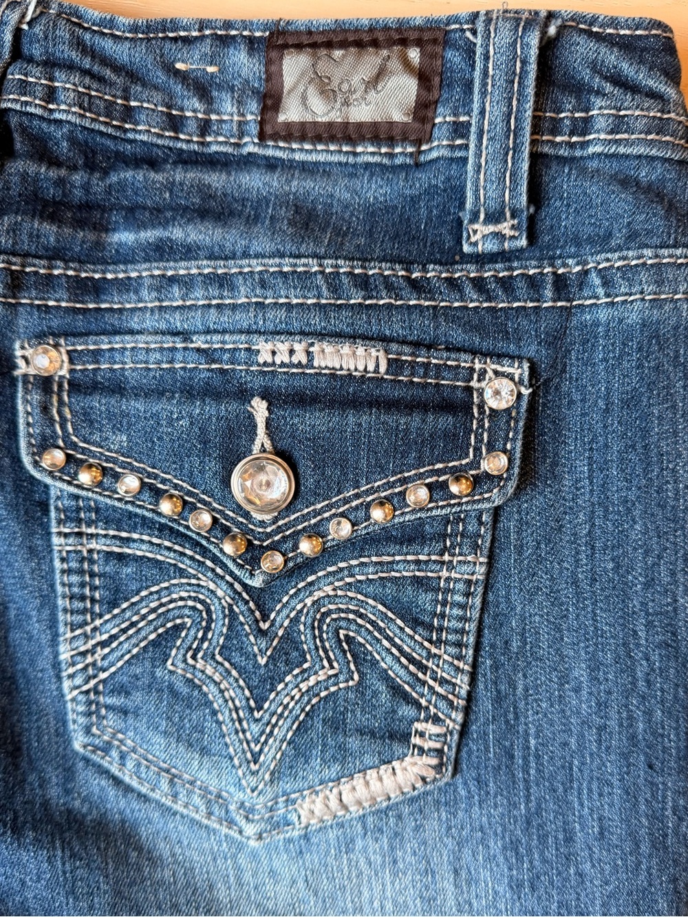 Vintage Earl Jean Women’s Embellished Flare Jeans Rhinestone Flap Size 6